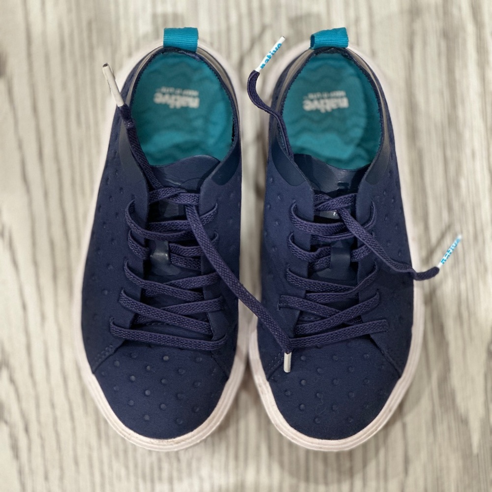 Kids Toddler Native Sneakers in Navy Blue, Size: 11
